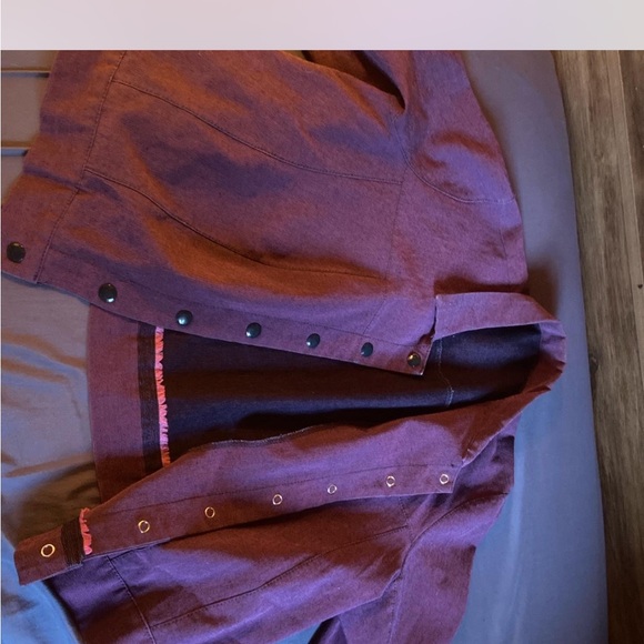 Chic Purple Denim Jacket - Picture 3 of 3